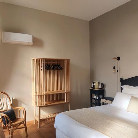 Mèze Chambres D'Hotes - Bed And Breakfast Les Palmiers מראה חיצוני תמונה