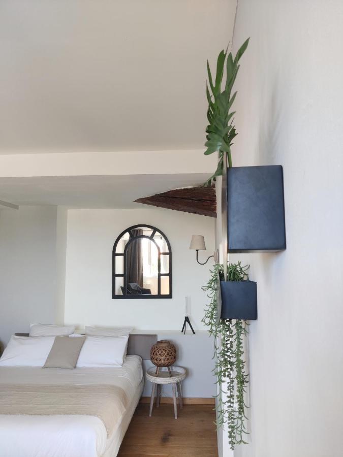 Mèze Chambres D'Hotes - Bed And Breakfast Les Palmiers מראה חיצוני תמונה