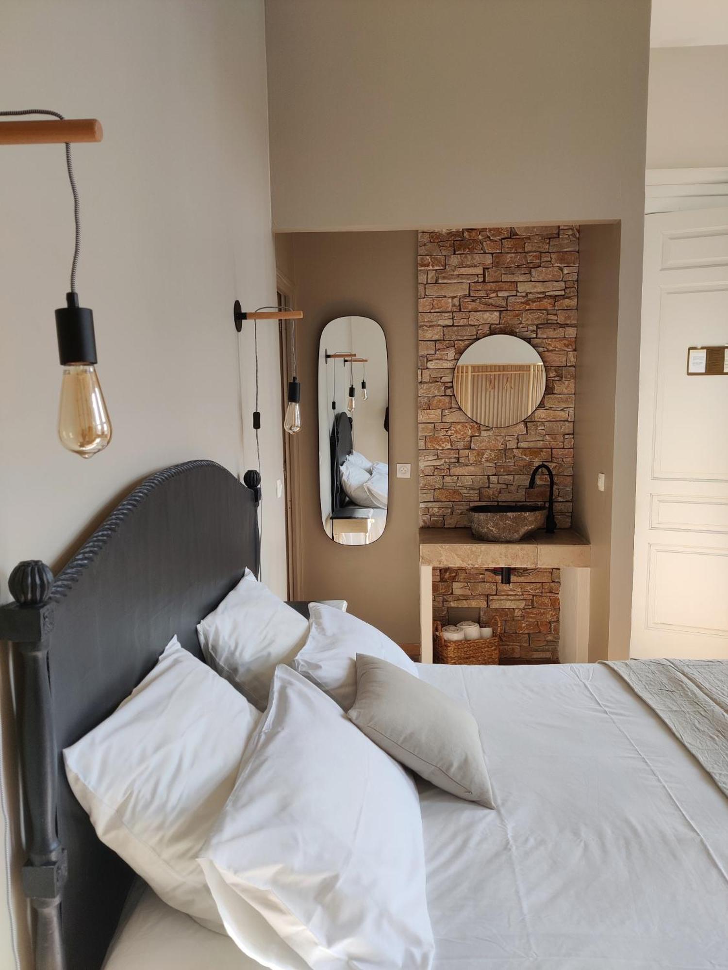 Mèze Chambres D'Hotes - Bed And Breakfast Les Palmiers מראה חיצוני תמונה